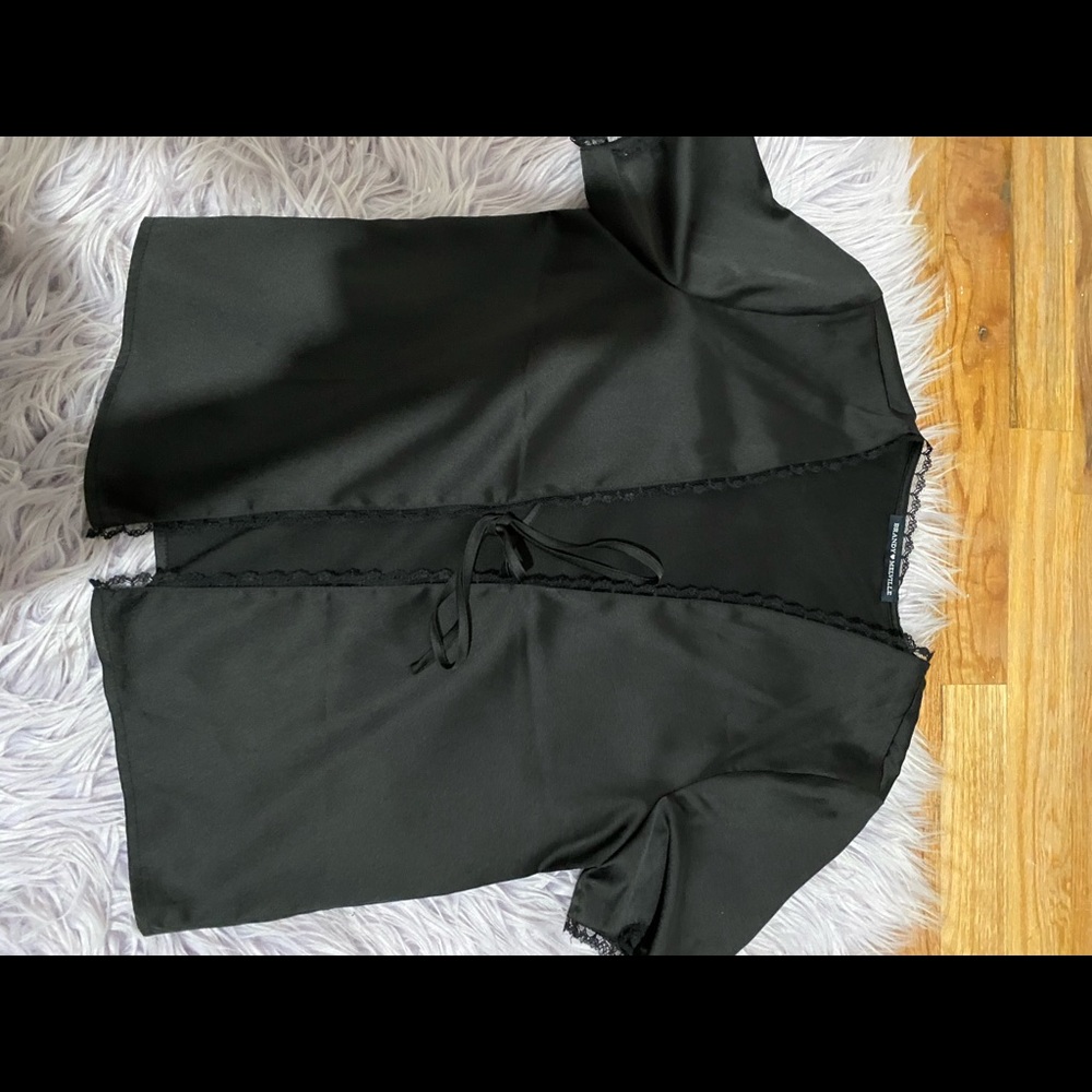 Brandy Melville Top - Picture 4 of 5